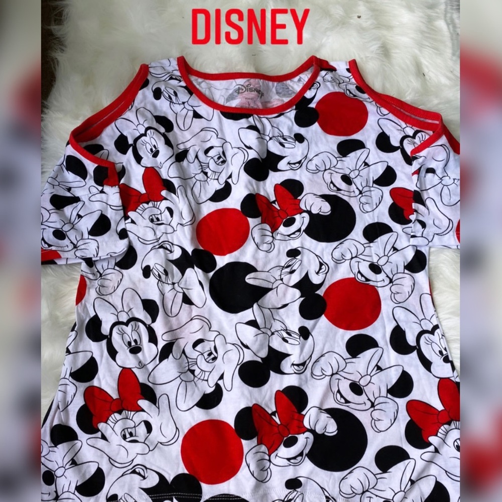 Disney Like New Keyhole Sleeve Shirt